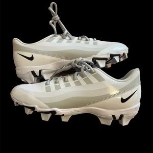 *NWOT* VAPOR EDGE SHARK 'WHITE LIGHT SMOKE GREY'